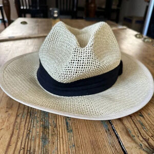 Women's‎ Paper Hat